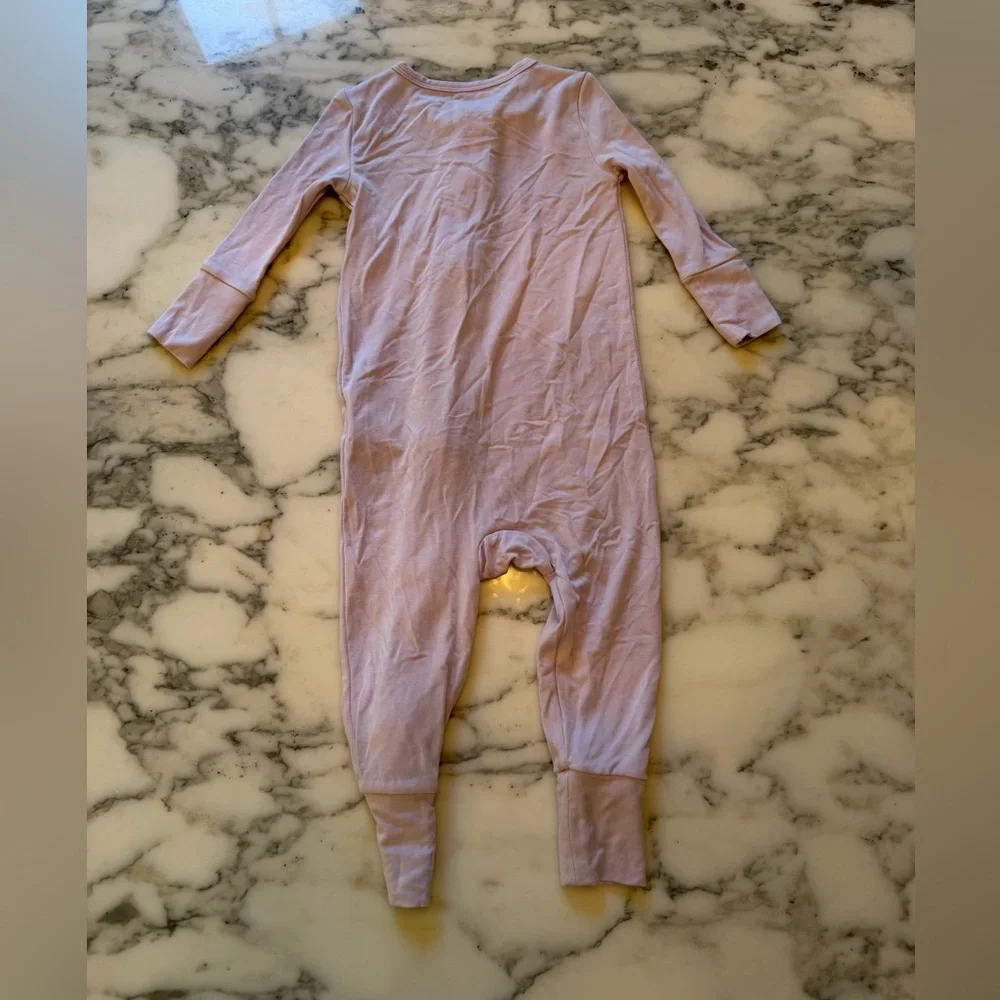 NWOT Quince Lilac Purple Zip Up Onsie Sz 9-12 mo